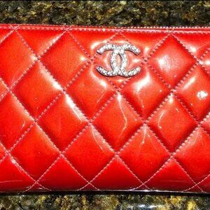 CHANEL wallet
